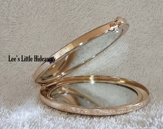 Nutrimetics Gold Compact Mirror