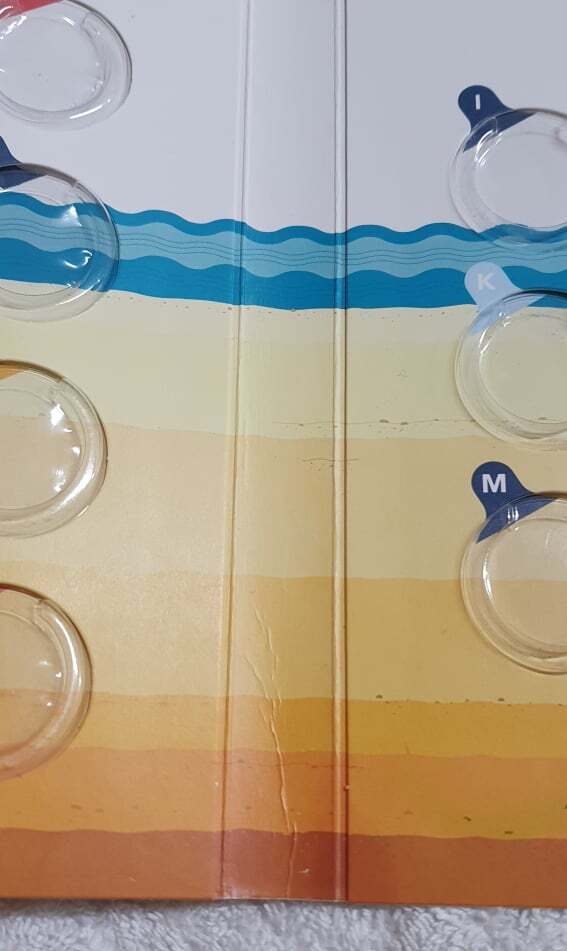 2019 $1 The Great Aussie Coin Hunt Folder (no coins) USED condition with faults