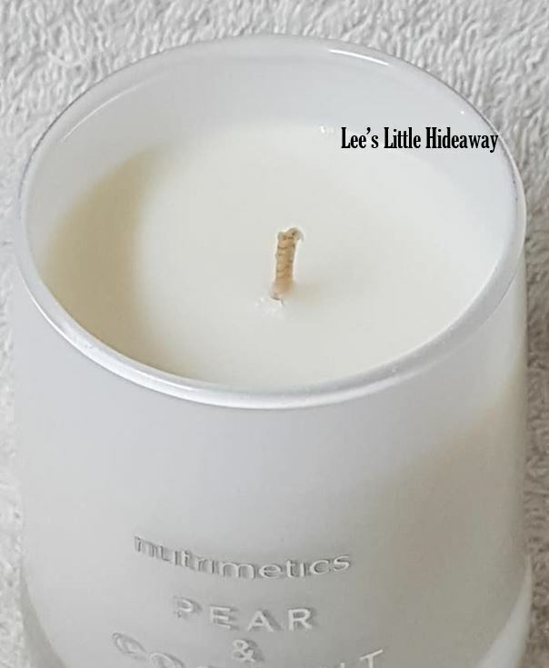 Nutrimetics Pear & Coconut Candle 180g