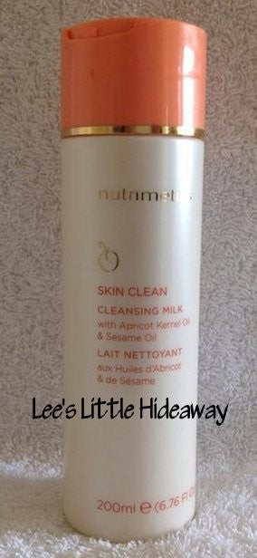 Nutrimetics Skin Clean Cleansing Milk 200ml
