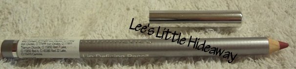 Nutrimetics Lip Defining Pencil Red