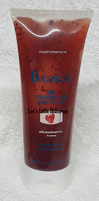 Nutrimetics Botanicals Exfoliating Scrub - Strawberry 200ml