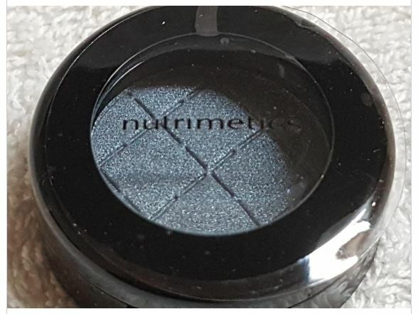 Nutrimetics nc Colour Impact Eyeshadow 1g - Charcoal