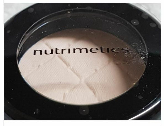 Nutrimetics nc Colour Impact Eyeshadow 1g - Linen